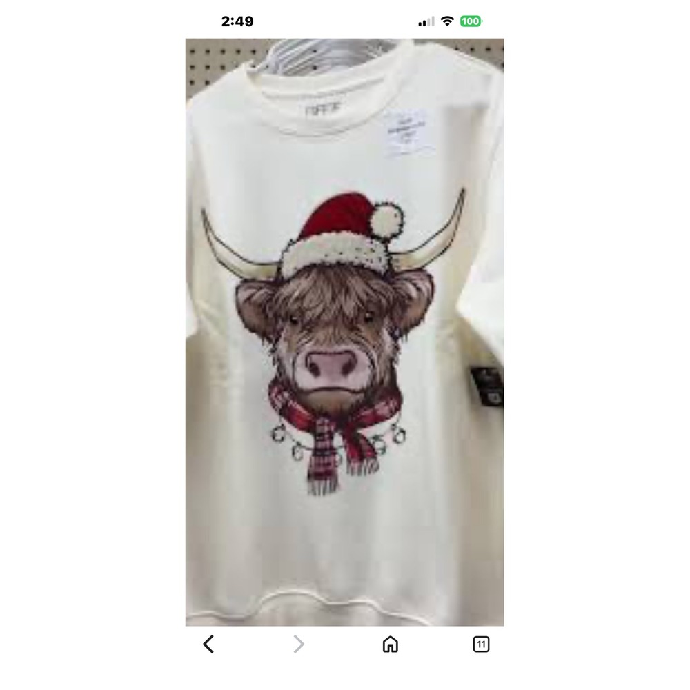 Freeze Womens Highland Cow Christmas Sweatshirt Cream Santa Hat Plaid Scarf Med